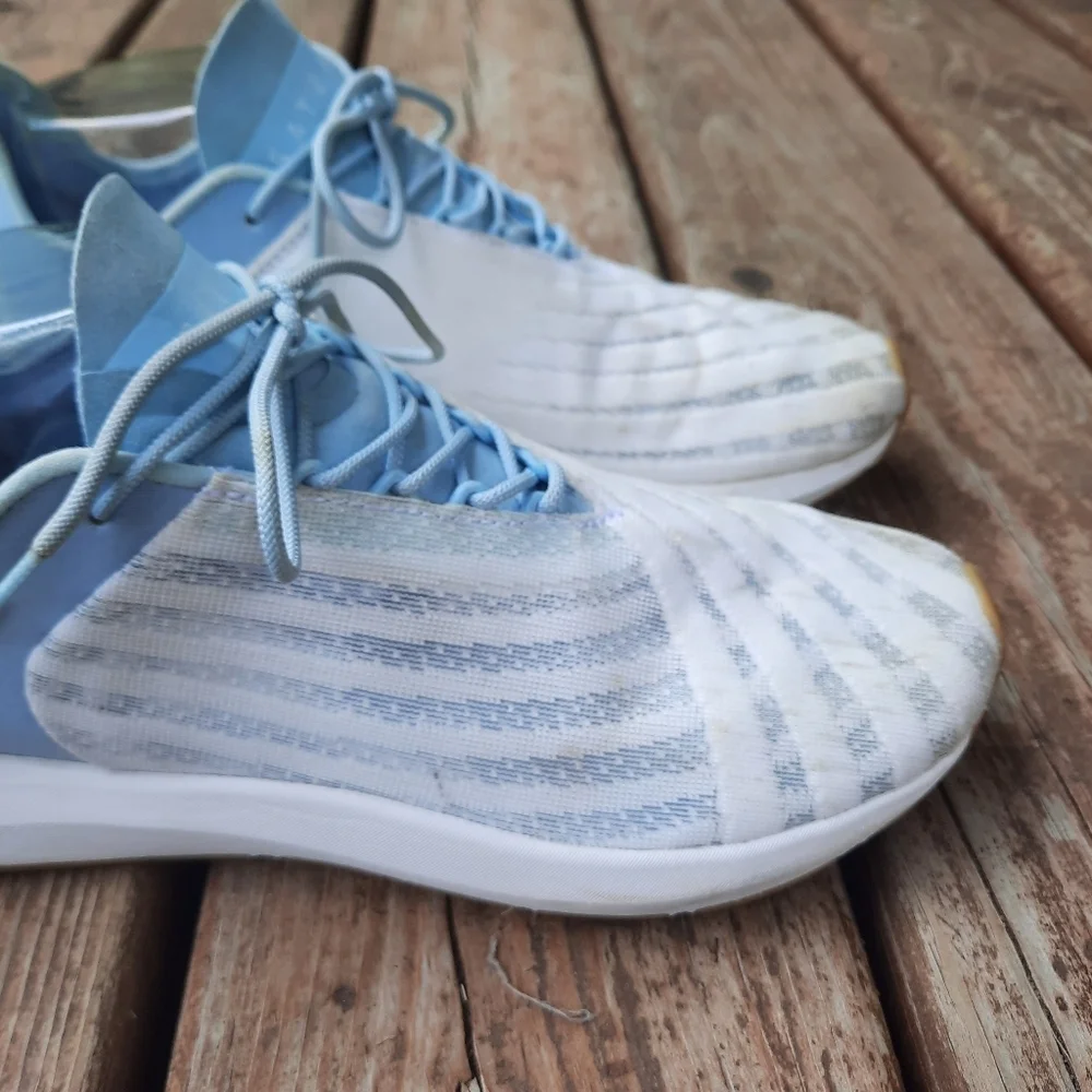 Athleta Saysh One Blue Allyson Felix Everday Multipurpose Athletic Shoes Size 8